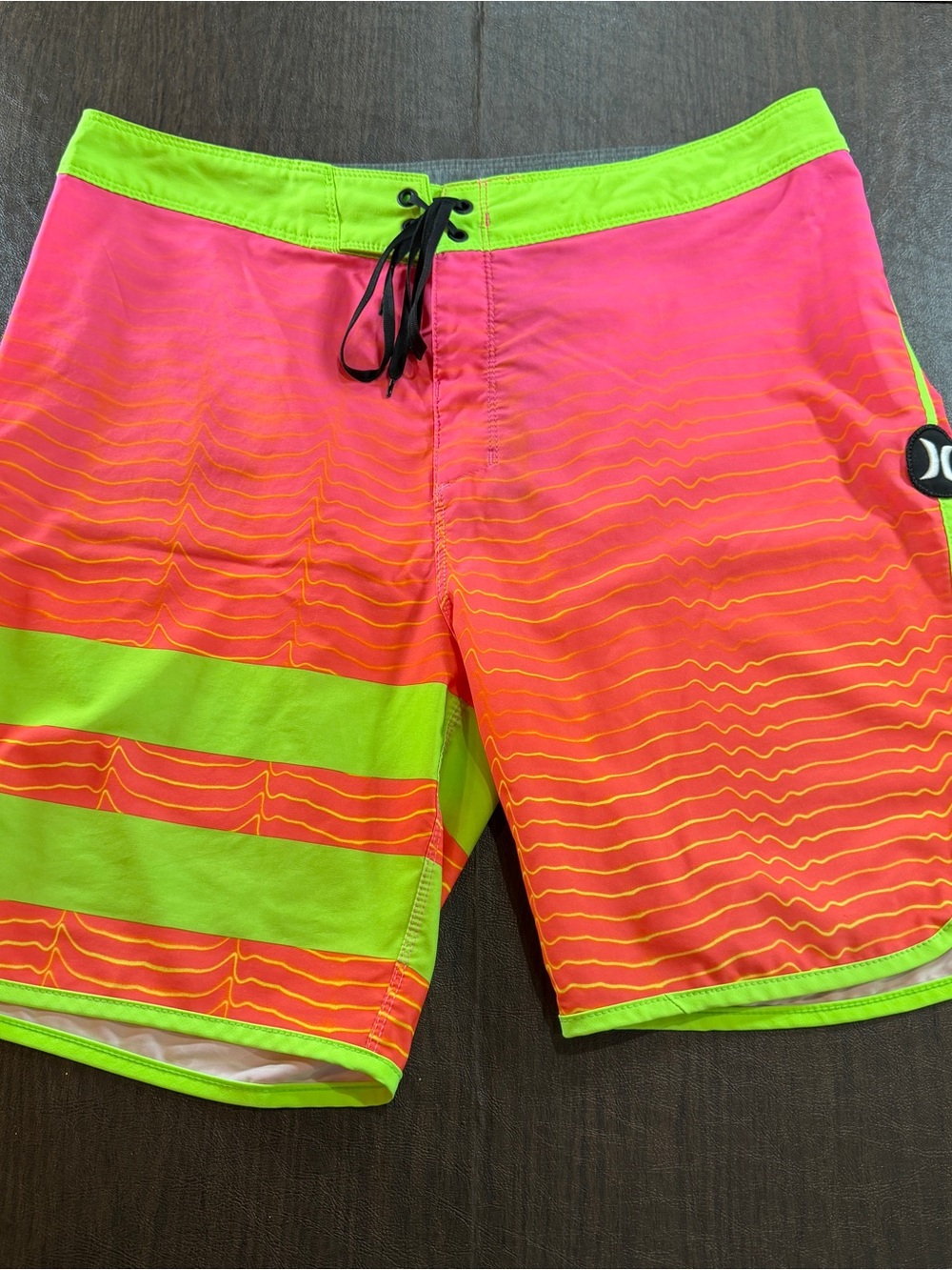 Hurley Men’s Neon Pink, Orange & Lime Green Swim Trunks Sz 32